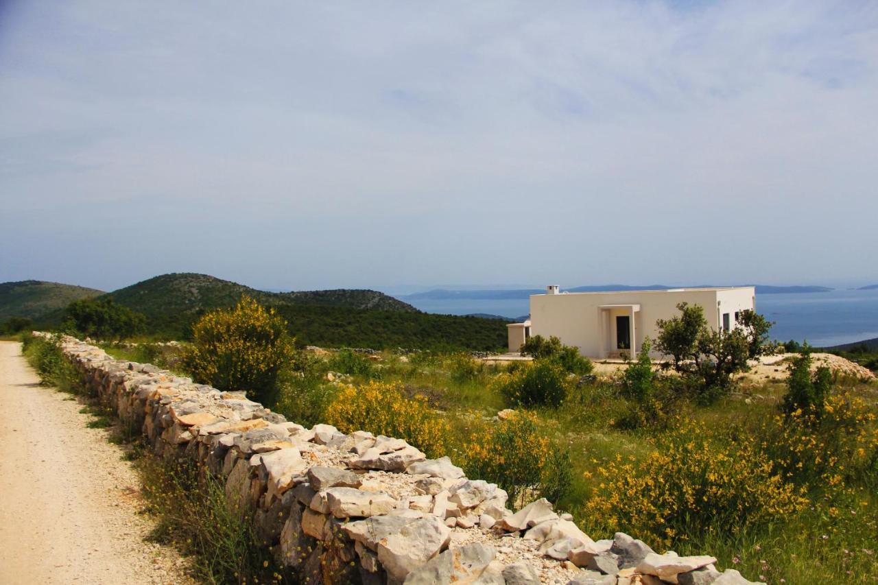 Villa Zlatno Sunce In The Hills Near Trogir Vrsine Kültér fotó